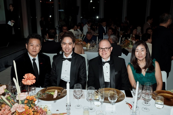 รูป-ทรู มอบความพิเศษ สัมผัสประสบการณ์ World-Class Gastronomy ในค่ำคืน-13