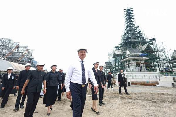 รูป-นายกรัฐมนตรี ติดตามความคืบหน้าการจัดสร้างพระเมรุมาศฯ ในการพระราชพิธีถวายพระเพลิงพระบรมศพ “สมเด็จพระพันปีหลวง”-22