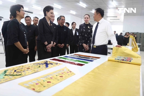 รูป-นายกรัฐมนตรี ติดตามความคืบหน้าการจัดสร้างพระเมรุมาศฯ ในการพระราชพิธีถวายพระเพลิงพระบรมศพ “สมเด็จพระพันปีหลวง”-16