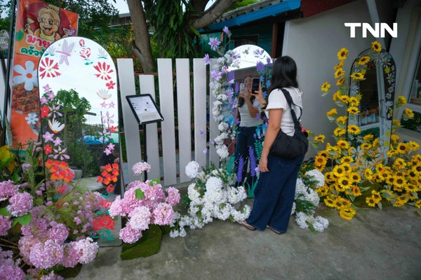 รูป-พลิกฟื้น "ตลาดเก่าหัวตะเข้" สู่แลนด์มาร์กสุดอาร์ต พร้อมสะพรั่งด้วยเทศกาลดอกไม้ RAKDOK 2026-19