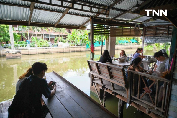 รูป-พลิกฟื้น "ตลาดเก่าหัวตะเข้" สู่แลนด์มาร์กสุดอาร์ต พร้อมสะพรั่งด้วยเทศกาลดอกไม้ RAKDOK 2026-9