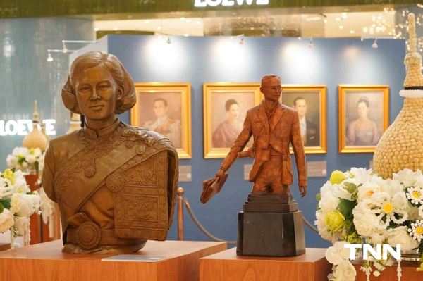 รูป-ไอคอนสยาม น้อมสำนึกในพระมหากรุณาธิคุณ สมเด็จพระพันปีหลวง ร่วมสืบสานพระราชปณิธานด้านศิลปหัตถกรรมไทย ตลอดเดือนแห่งวันแม่-11