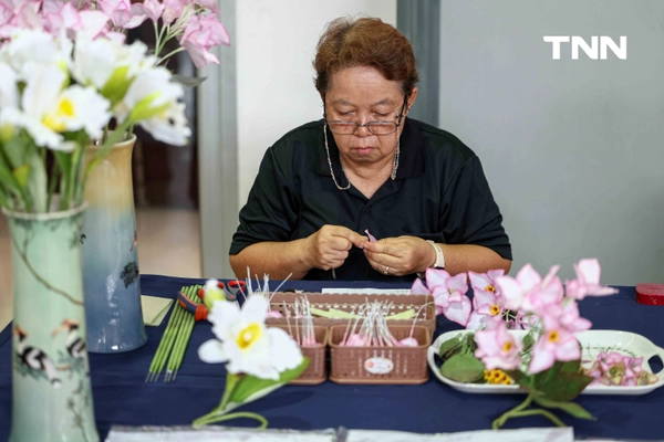 รูป-จากพระราชดำริ “สมเด็จพระพันปีหลวง” สู่สากล ไทยโชว์ศักยภาพ "หัตถศิลป์-โขน-ผ้าไทย" ดันซอฟต์เพาเวอร์ไกลทั่วโลก-18