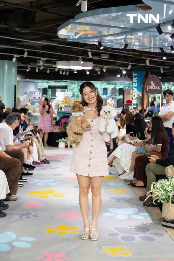 รูป-สยามดิสคัฟเวอรี่ เปลี่ยน PAW LAB สู่รันเวย์ครั้งแรก ชวนเหล่าเพื่อนสี่ขาและเจ้าของมาแสดงตัวตนผ่านแฟชั่นและ Pet Lifestyle-12