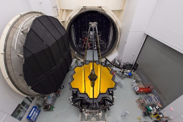 NASA เตรียมปล่อยกล้องโทรทรรศน์อวกาศ James Webb หลังสร้างมากว่า 25 ปี 