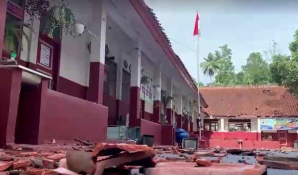 เปิดภาพความเสียหาย แผ่นดินไหวอินโดนีเซีย ล่าสุดยอดเสียชีวิตพุ่งกว่า160ราย