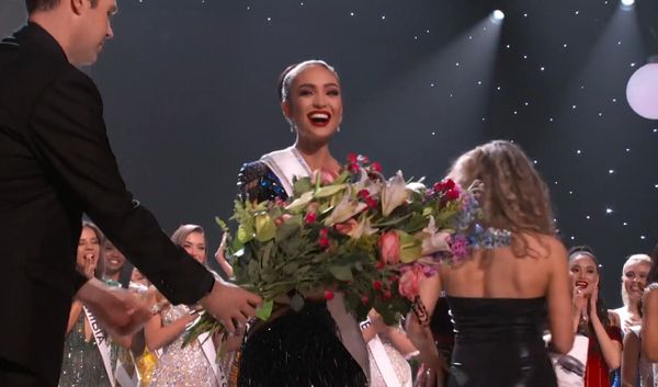 “อาร์บอนนีย์ เกเบรียล” สาวงามจากสหรัฐฯ คว้ามงกุฏ Miss Universe 2022 
