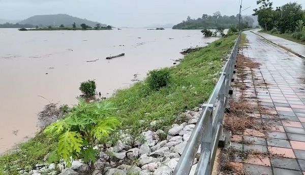 “สถานการณ์แม่น้ำโขงล่าสุด” เลยตือน!น้ำส่อทะลักเชียงคานท่วม 28 หมู่บ้าน