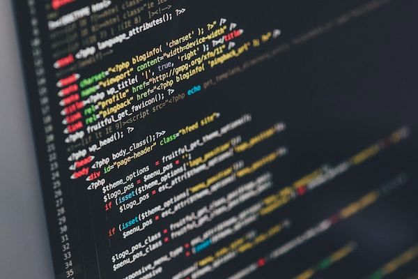 Codex AI เขียนโค้ดโปรแกรมจาก OpenAI - สร้างขึ้นเพื่อช่วยงานหรือแย่งงานโปรแกรมเมอร์?