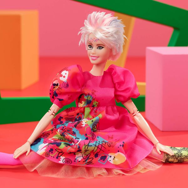 “Weird Barbie” จาก “Barbie The Movie”  ได้กลายเป็นตุ๊กตาจริง