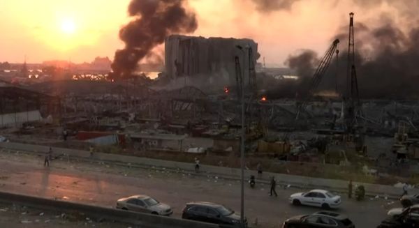 ประมวลภาพ ระเบิดครั้งใหญ่กลางเมืองหลวงเลบานอน (คลิป)