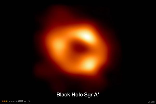 เปิดภาพแรก หลุมดำ กลางกาแล็กซีทางช้างเผือก ตอกย้ำทฤษฎีสัมพัทธภาพไอน์สไตน์