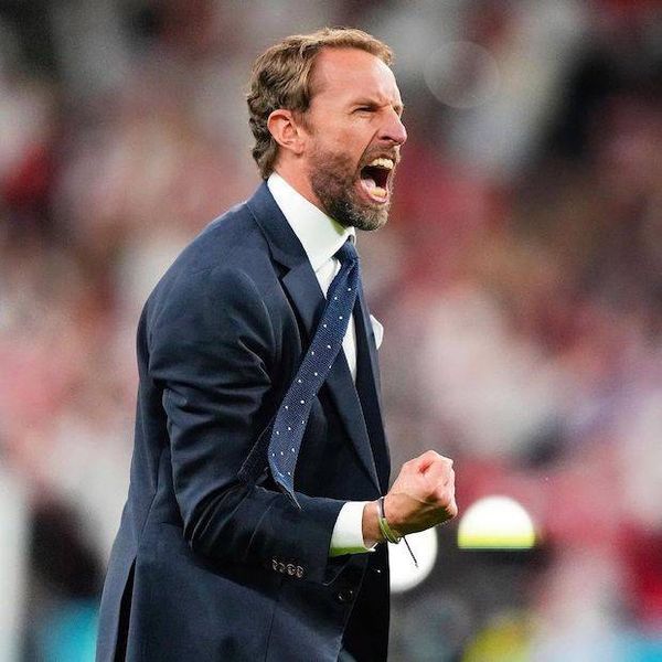 ‘อะเดล - เบ็คแฮม’ เฮลั่น!! ‘ทีมชาติอังกฤษ’ สมหวังเข้าชิง EURO 2020 