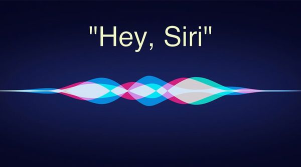 Apple อัปเดตให้ Siri ไม่ต้องใช้เสียงผู้หญิงเป็นหลักอีกต่อไป !!