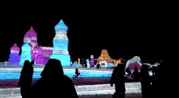 จีนสร้างต้นแบบการท่องเที่ยวยุคใหม่ผ่านงานเทศกาลน้ำแข็ง (ตอน 1) โดย ดร.ไพจิตร วิบูลย์ธนสาร