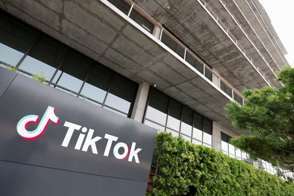 TikTok เปลี่ยนกฎการตั้งค่าความเป็นส่วนตัวใหม่สำหรับผู้ใช้เยาวชน