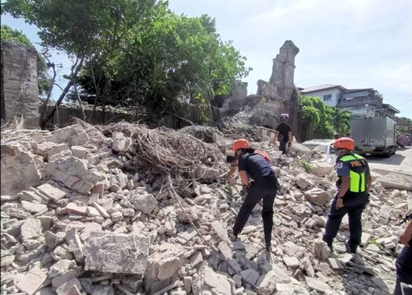 คืบหน้าแผ่นดินไหวฟิลิปปินส์ บาดเจ็บ 60 คน เสียชีวิต 4 คน