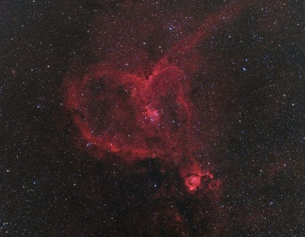 ภาพถ่ายหัวใจและดอกไม้บนอวกาศต้อนรับวันวาเลนไทน์ 