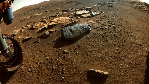 NASA ขุดเจาะหินดาวอังคารได้สำเร็จเป็นครั้งแรกเพื่อค้นหาร่องรอยสิ่งมีชีวิต
