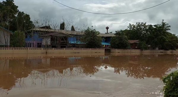เปิดภาพ น้ำท่วมหนักภาคเหนือ บ้านเรือนจมบาดาล 300 หลัง