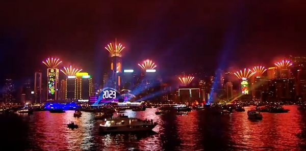 เปิดภาพ New year's eve 2022 ทั่วโลกเฉลิมฉลองเข้าสู่ปีใหม่ 