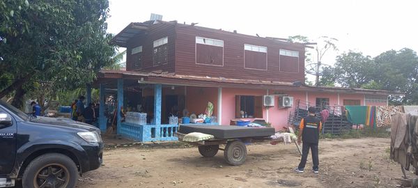 พายุฤดูร้อนพัดถล่ม อำเภอสามง่าม บ้านเรือนเสียหาย 10 หมู่บ้าน 114 หลัง