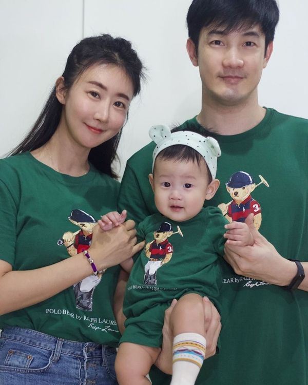อ้วน รังสิต พาลูกชายและภรรยาชาวเกาหลี บินกลับบ้านเกิด