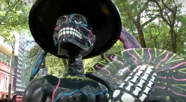 เม็กซิโกจัดเทศกาล “วันแห่งความตาย” ดึงดูดนักท่องเที่ยวคึกคัก