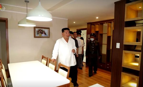 'คิม จองอึน' ผู้นำเกาหลีเหนือปรากฏตัว-น้ำหนักลดฮวบมากกว่า20กิโลกรัม