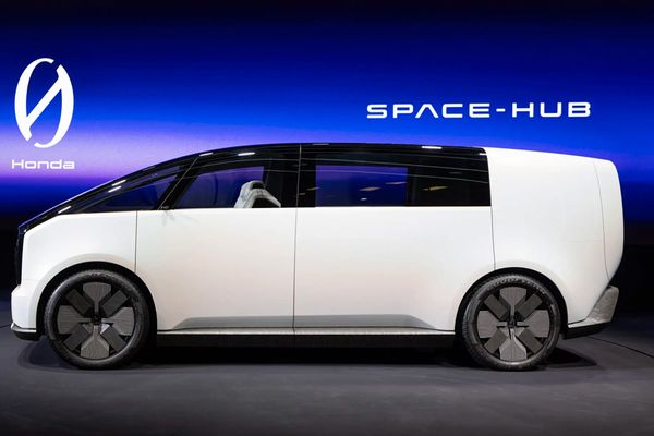 Honda เปิดตัวแนวคิดรถยนต์ไฟฟ้ารุ่นใหม่ Saloon และ Space-Hub ในงาน CES 2024