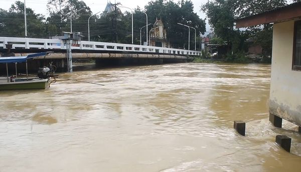 จันทบุรี สถานการณ์น้ำท่วมคลี่คลายแล้ว กระทบปชช. 5,777 ครัวเรือน 