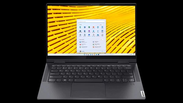 Lenovo วางขาย Yoga แล็ปท็อป 2 จอ ไร้คีย์บอร์ดที่เคยเปิดตัวในงาน CES 2023