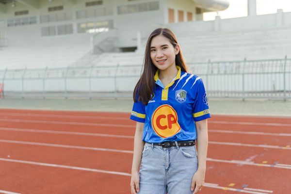 ประเด็นร้อนบอลไทย : เปิดโผ 5 มาดามสวยกระชากใจไทยลีก 2020