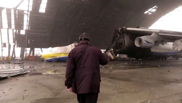 เปิดภาพ เครื่องบินใหญ่ที่สุดในโลก ล่าสุดเหลือแต่ซากหลังถูกรัสเซียยิงถล่ม!