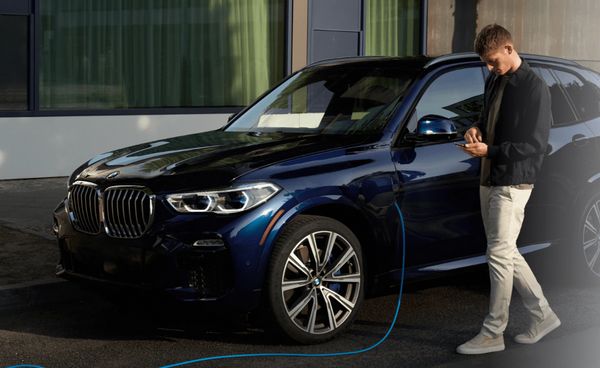 BMW จับคู่รถกับแอปฯ นำเสนอชีวิตที่ง่ายขึ้น