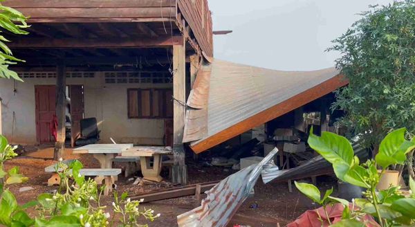  พายุฤดูร้อน ถล่มหนองคาย บ้านเสียหาย 300 - 400 หลังคาเรือน