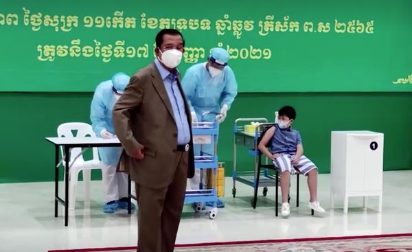 กัมพูชาเริ่มฉีดวัคซีนป้องกันโควิดให้เด็กอายุ 6 -12 ปี เร่งแผนเปิดประเทศ