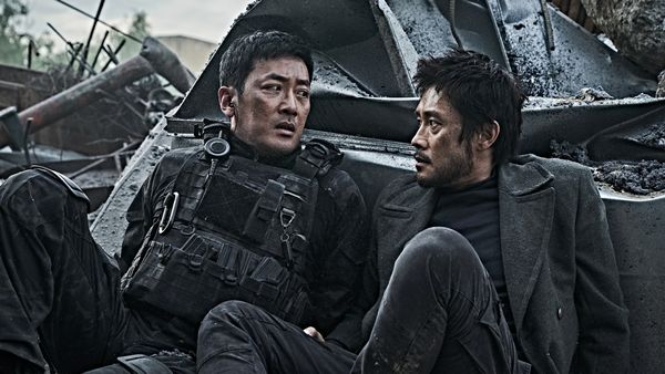 เกาหลีเหนือโจมตีซีรี่ส์และหนังเกาหลีใต้  (มีคลิป)