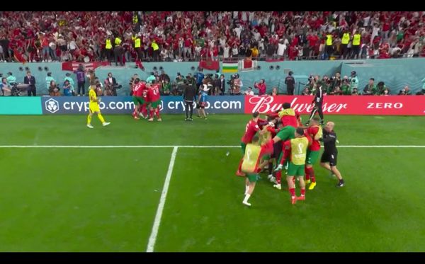 'เกรท-นิกกี้-ก้อย' ร่วมเฮ!! 'โมร็อกโก' ยิงจุดโทษชนะ 'สเปน' เข้ารอบ8ทีมฟุตบอลโลกครั้งแรก (มีคลิป)