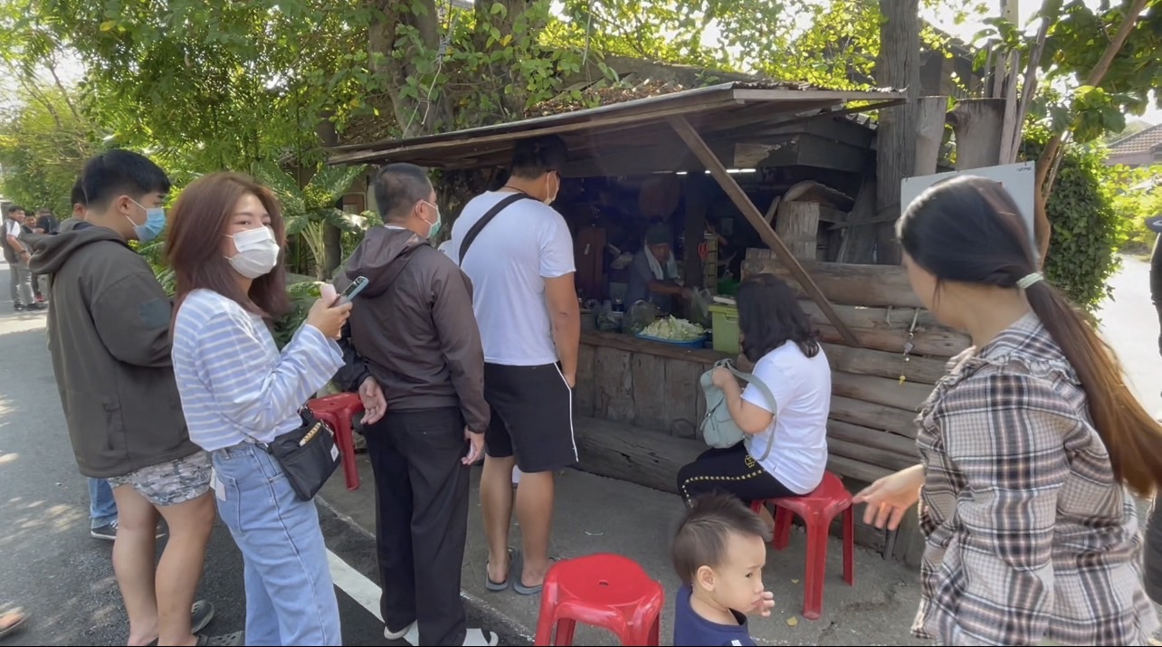 ลาบ อาหารขายดีรับปีใหม่ เชื่อกินแล้วมีโชคลาภ ลาบ อาหารขายดีรับปีใหม่ เชื่อกินแล้วมีโชคลาภ