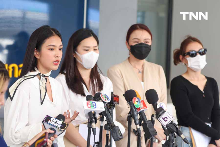 เฟิร์น-นพจิรา ร้องกองปราบ พร้อมผู้เสียหายโดนแม่ค้าออนไลน์เบี้ยวเสียหายรวมกว่า 10 ล้านบาท เฟิร์น-นพจิรา ร้องกองปราบ พร้อมผู้เสียหายโดนแม่ค้าออนไลน์เบี้ยวเสียหายรวมกว่า 10 ล้านบาท
