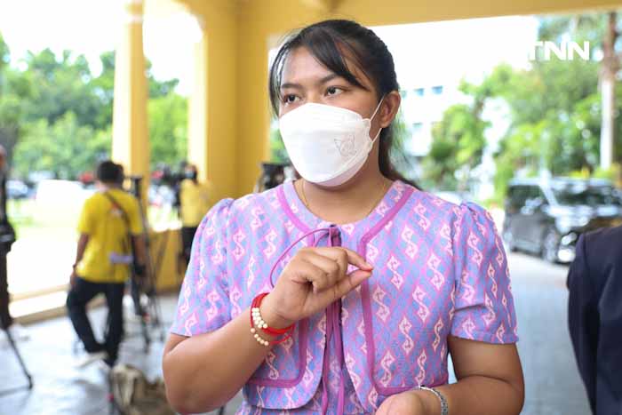 “ครูเบญ” ร้องศึกษาธิการ ตรวจสอบข้อเท็จจริงหลังสอบครูได้ที่ 1 แต่ชื่อหาย “ครูเบญ” ร้องศึกษาธิการ ตรวจสอบข้อเท็จจริงหลังสอบครูได้ที่ 1 แต่ชื่อหาย