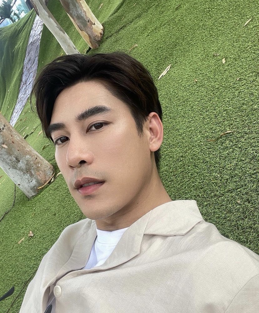 เอสเธอร์ เผยทำไมยังซ่อนรูปคู่ เคน ภูภูมิ ในไอจี หลังหายงอนเรื่องต้นไม้ เอสเธอร์ เผยทำไมยังซ่อนรูปคู่ เคน ภูภูมิ ในไอจี หลังหายงอนเรื่องต้นไม้