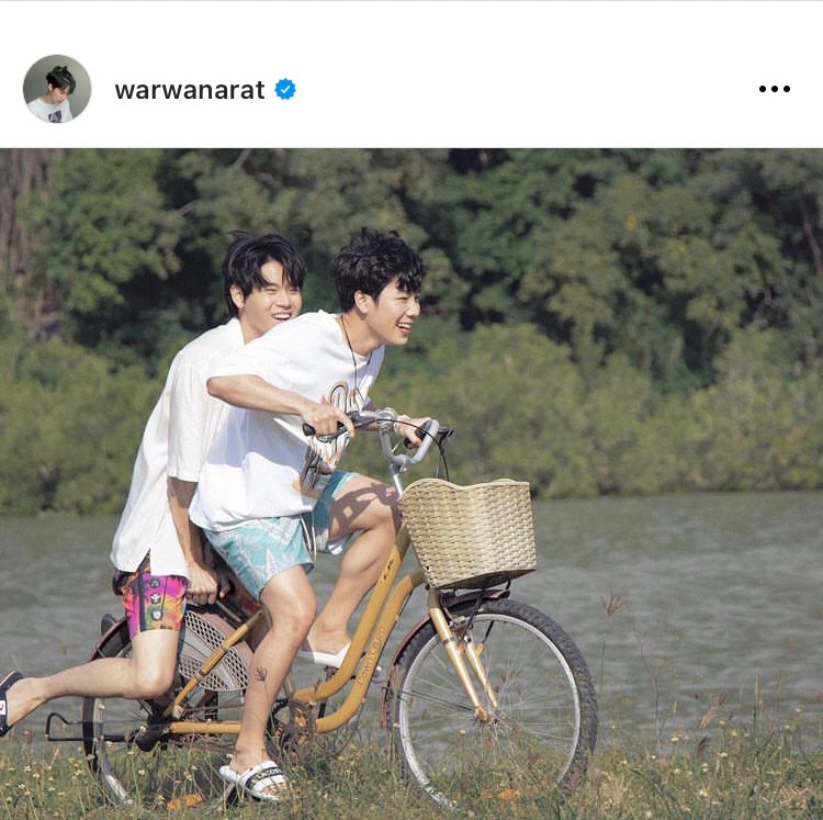 หยิ่น-วอร์เชิญชวนแฟนคลับรับชมซีรีส์เรื่องใหม่ พร้อมอัปเดตงานแฟนมีตติ้งที่จะจัดขึ้นในเดือนหน้า หยิ่น-วอร์เชิญชวนแฟนคลับรับชมซีรีส์เรื่องใหม่ พร้อมอัปเดตงานแฟนมีตติ้งที่จะจัดขึ้นในเดือนหน้า