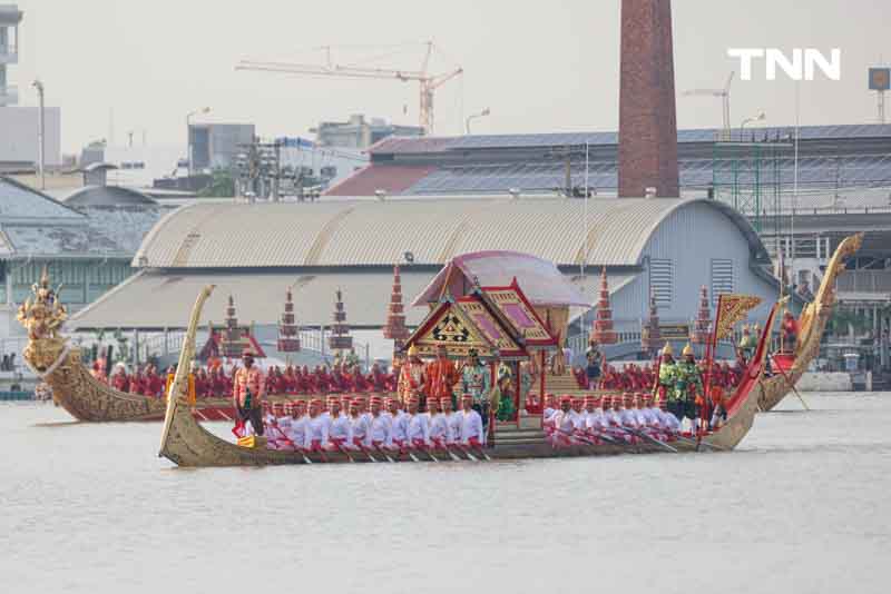 ซ้อมใหญ่เสมือนจริงครั้งแรก ขบวนพยุหยาตราทางชลมารค ในพระราชพิธีเสด็จพระราชดำเนินถวายผ้าพระกฐิน ณ วัดอรุณราชวรารามราชวรวิหาร ซ้อมใหญ่เสมือนจริงครั้งแรก ขบวนพยุหยาตราทางชลมารค ในพระราชพิธีเสด็จพระราชดำเนินถวายผ้าพระกฐิน ณ วัดอรุณราชวรารามราชวรวิหาร