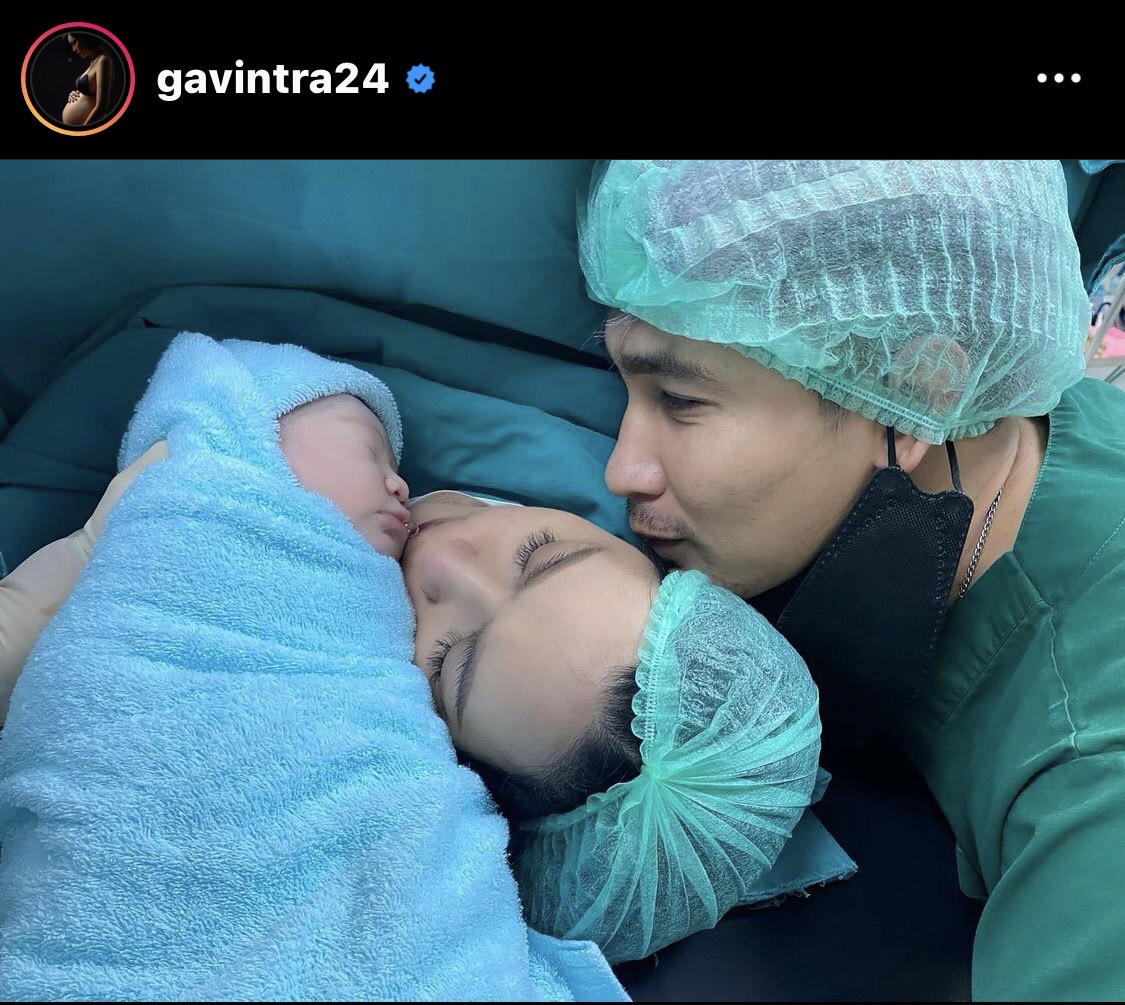 เปิดใจ แก้ม กวินตรา หลังคลอดลูกชายคนแรก น้องกรณ์ พร้อมเผยความหมายชื่อจริง เปิดใจ แก้ม กวินตรา หลังคลอดลูกชายคนแรก น้องกรณ์ พร้อมเผยความหมายชื่อจริง