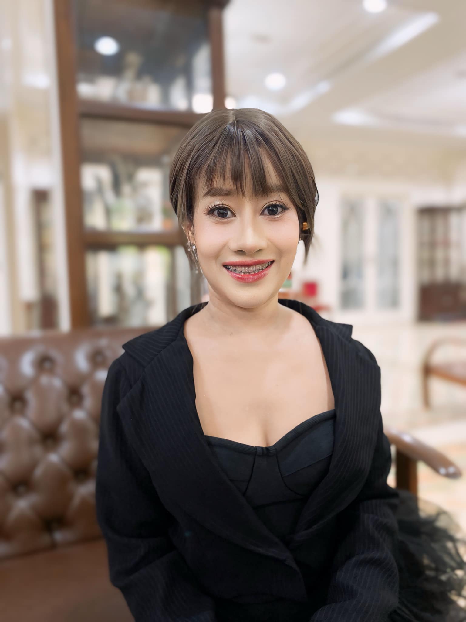 เปิดประวัติ ‘หนูรัตน์ ธิดาพร ชาวคูเวียง’ เน็ตไอดอลดังเป็นข่าวกุ๊กกิ๊ก ‘ครูไพบูลย์’ เปิดประวัติ ‘หนูรัตน์ ธิดาพร ชาวคูเวียง’ เน็ตไอดอลดังเป็นข่าวกุ๊กกิ๊ก ‘ครูไพบูลย์’