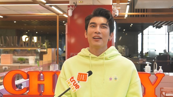 “มิว ศุภศิษฏ์” ขอบคุณแฟนคลับไทยและเทศ จัดโชว์น้ำพุสุดอลังการ (มีคลิป)