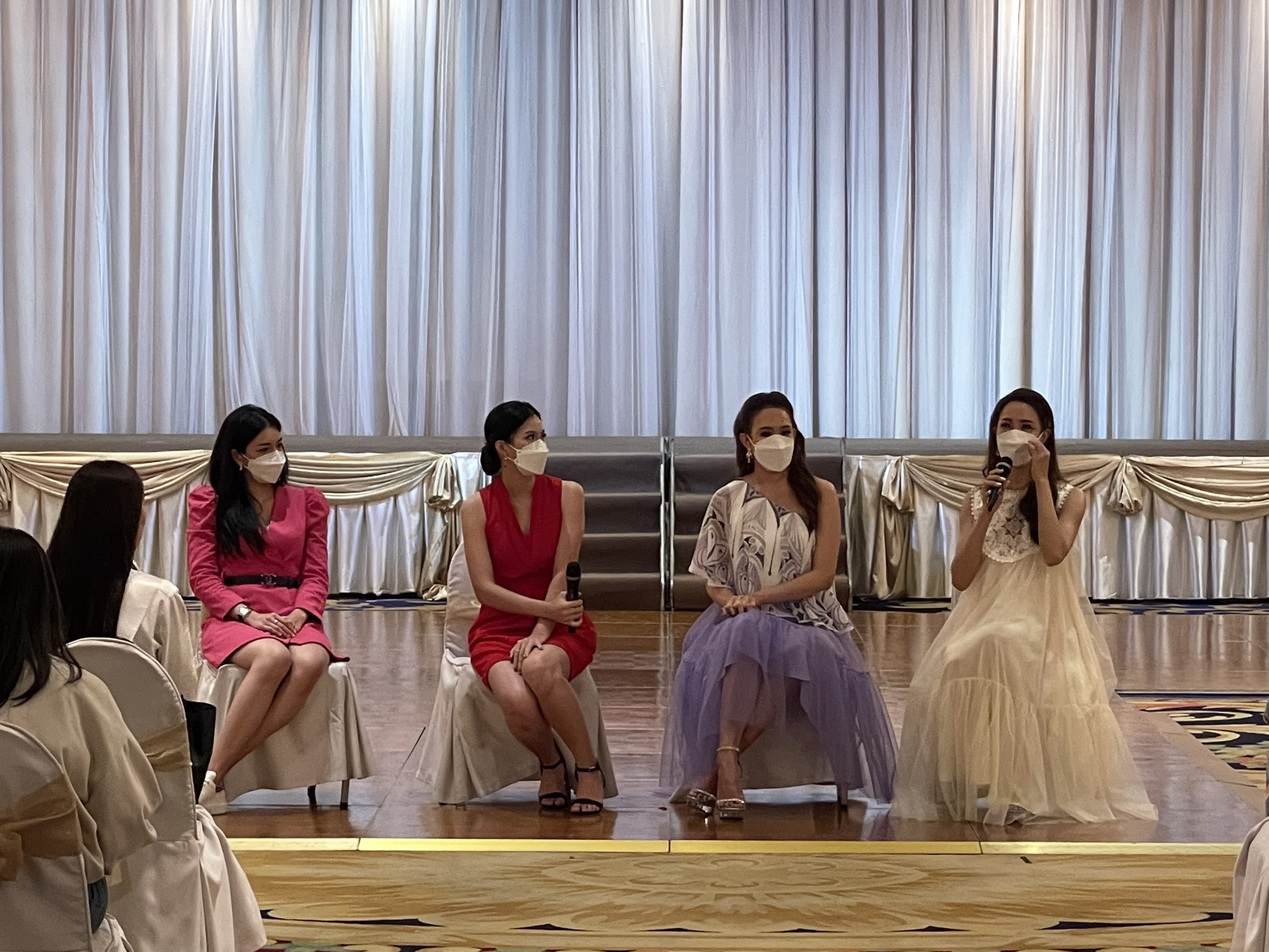 กิจกรรมคุยกันแบบครอบครัวของ “นางสาวไทย2565” (มีคลิป)
