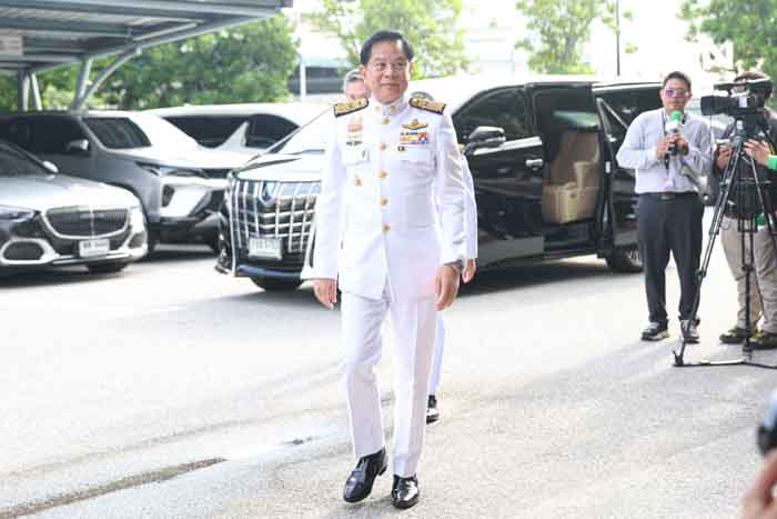 ประมวลภาพ “แพทองธาร” เข้าพิธีรับพระบรมราชโองการโปรดเกล้าฯ เป็นนายกรัฐมนตรี ประมวลภาพ “แพทองธาร” เข้าพิธีรับพระบรมราชโองการโปรดเกล้าฯ เป็นนายกรัฐมนตรี